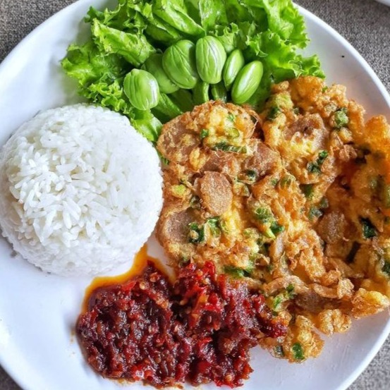Nasi Sayur Telur