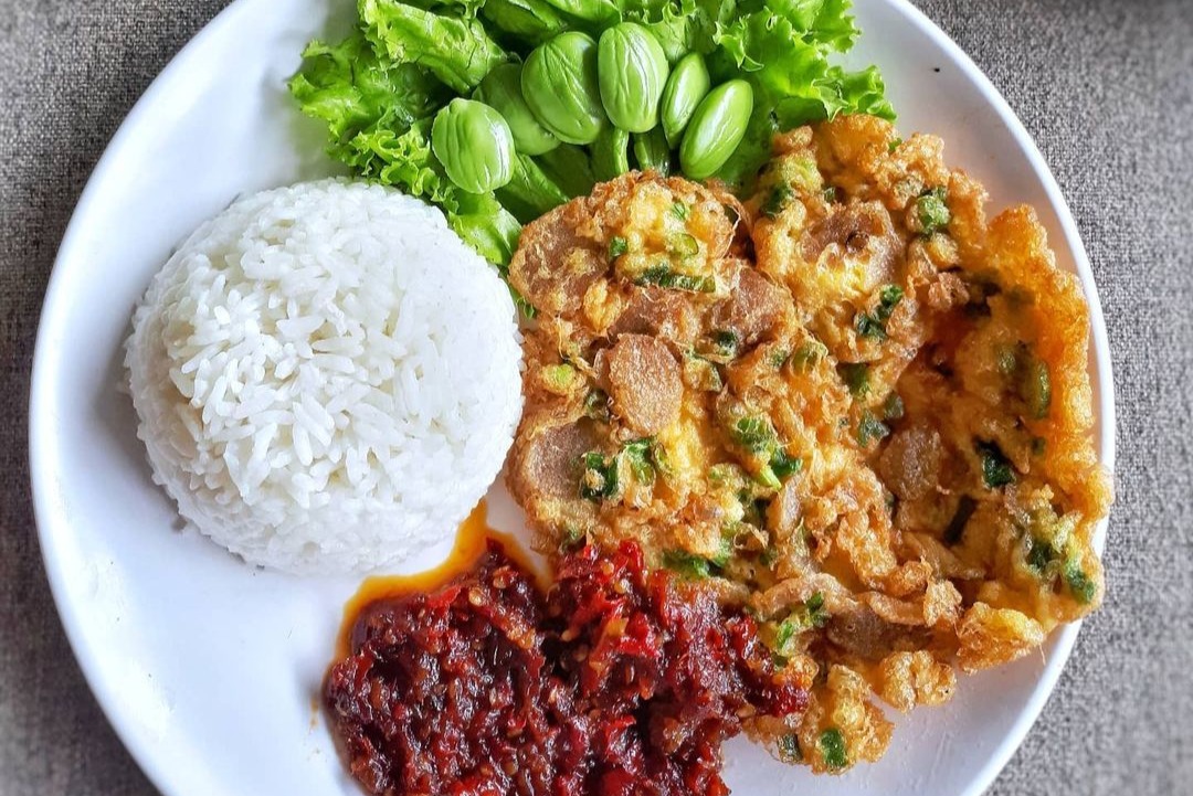 Nasi Sayur Telur